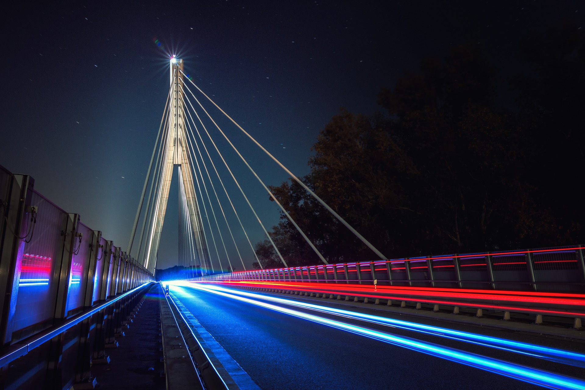 bridge-2952135_1920